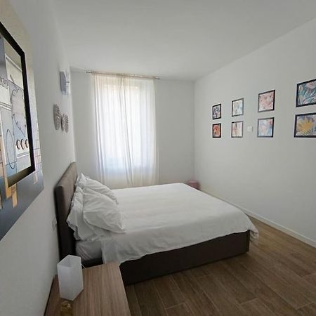 Вилла La Casa Di Alice In Centro Бергамо Экстерьер фото